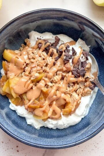 apple pie yogurt bowl